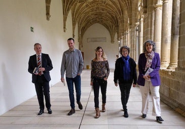 Julia Otxoa gana el Premio Euskadi por su poética reivindicación de la belleza ante la adversidad