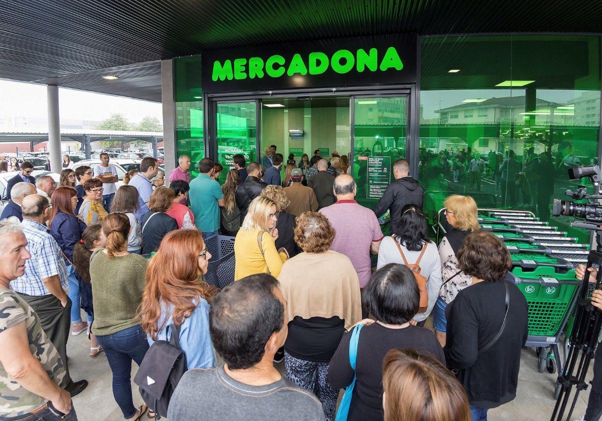 Imagen de archivo de la apertura de un supermercado Mercadona.