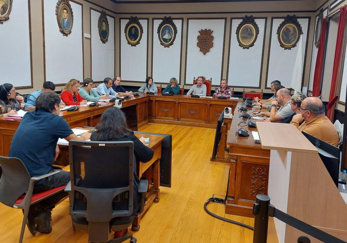 El salón de Plenos del Ayuntamiento acogió esta semana una sesión extraordinaria.