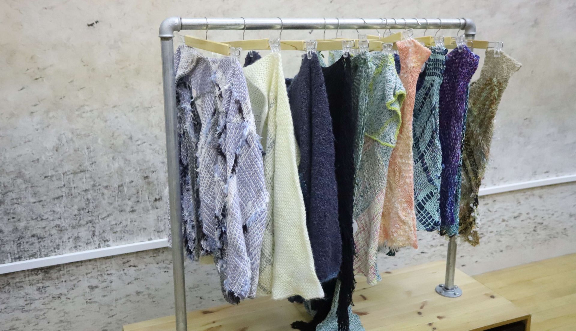 Moda sostenible: regulación, circularidad y nuevos materiales