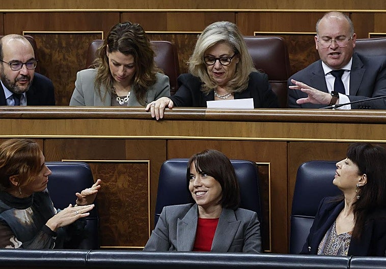 La ministra Diana Morant ha pedido al popular Miguel Tellado que se calle mientras intervenía el Óscar López.