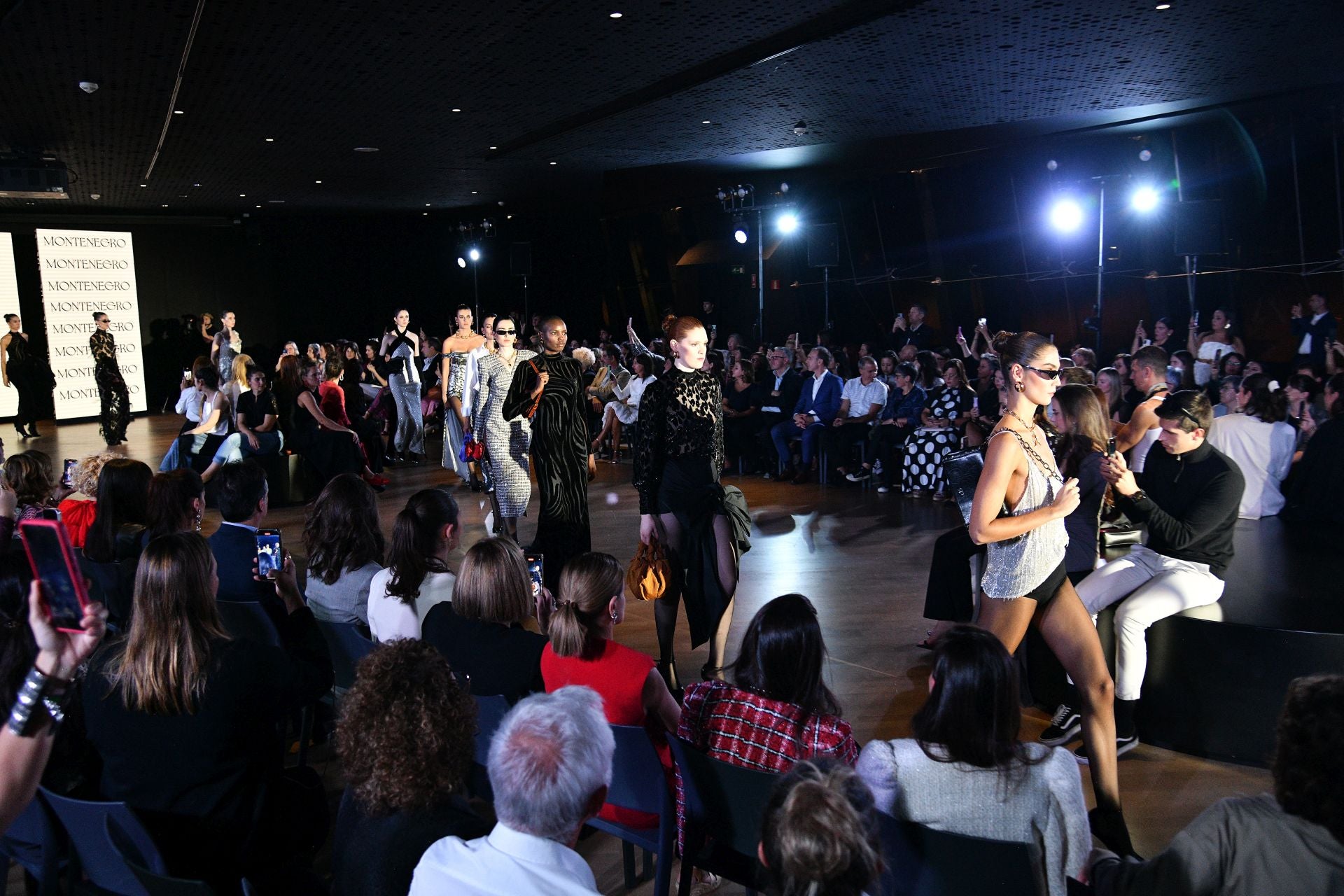 El desfile de Nicolás Montenegro en el Museo Balenciaga