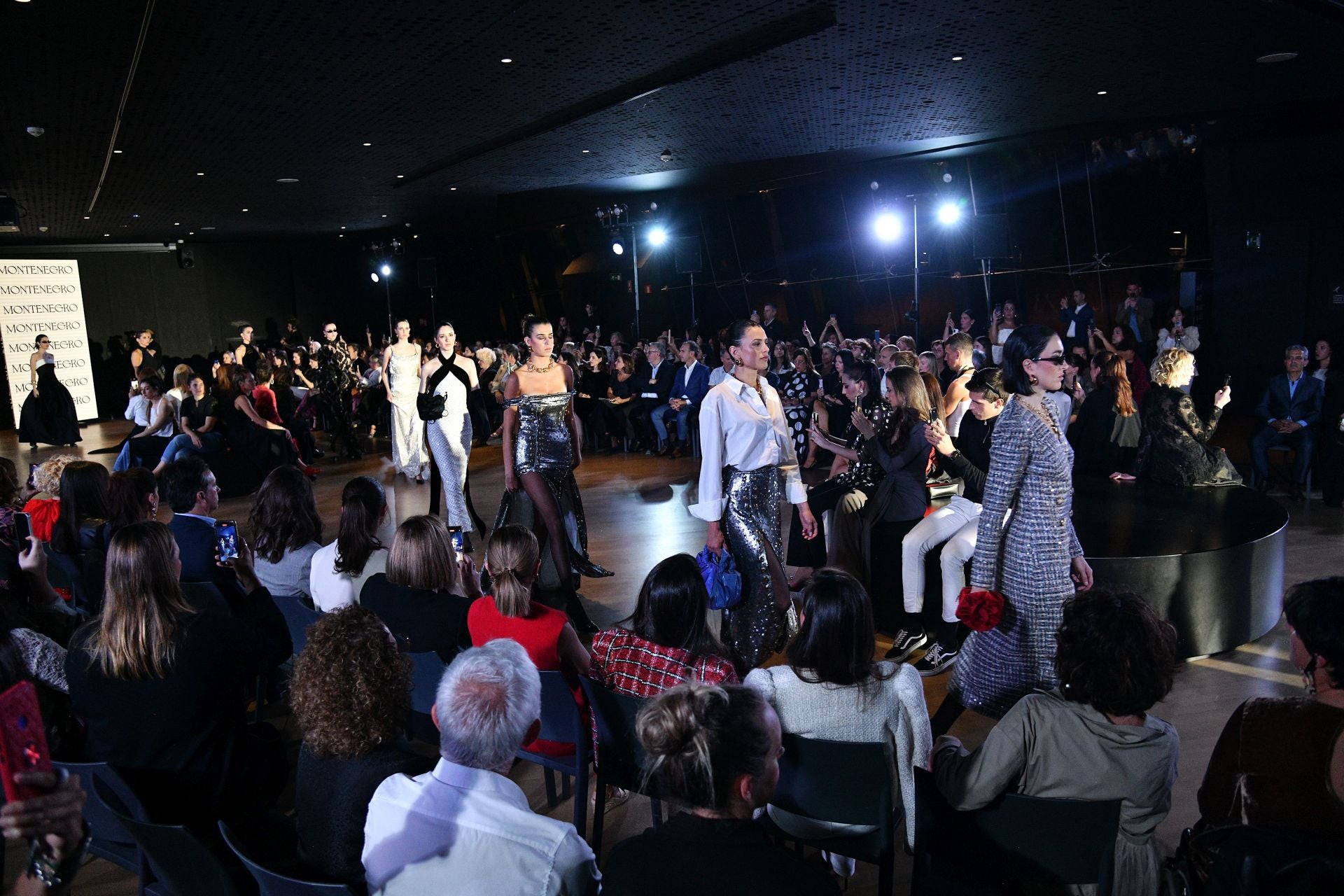 El desfile de Nicolás Montenegro en el Museo Balenciaga