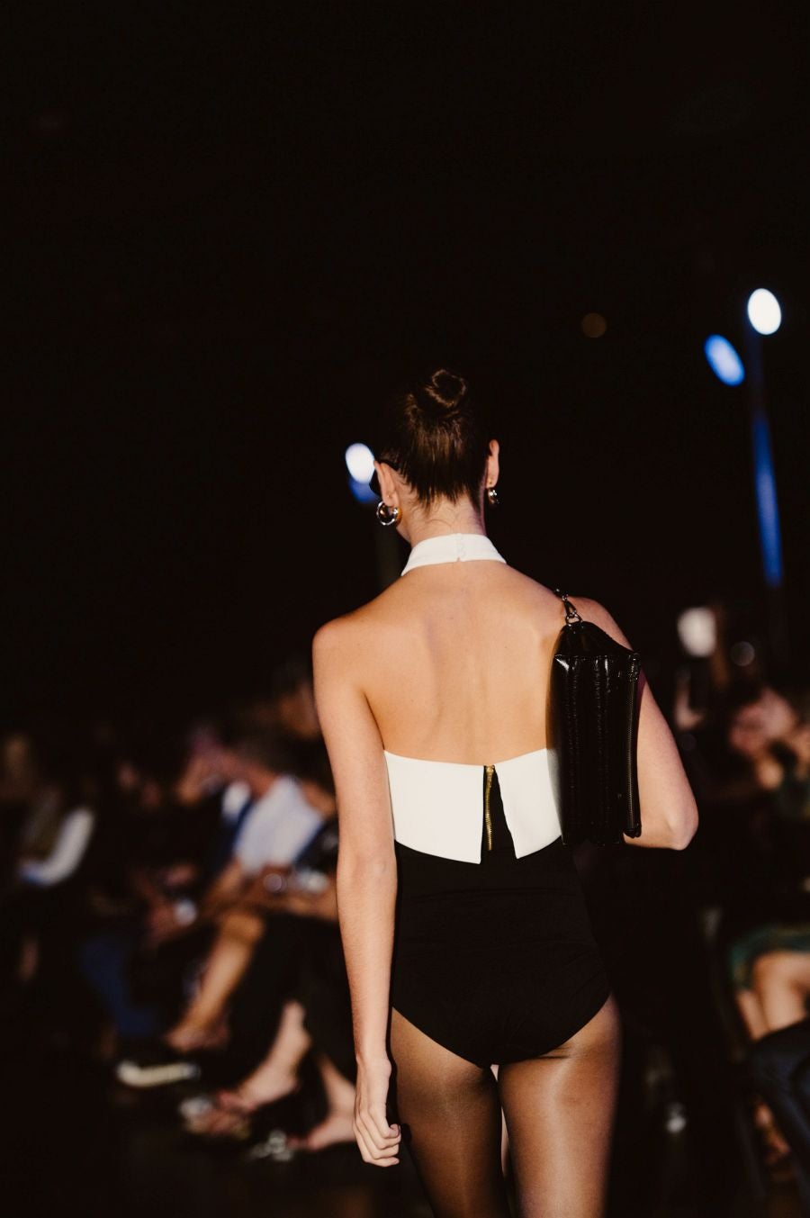 Desfile de Nicolás Montenegro en el Museo Balenciaga