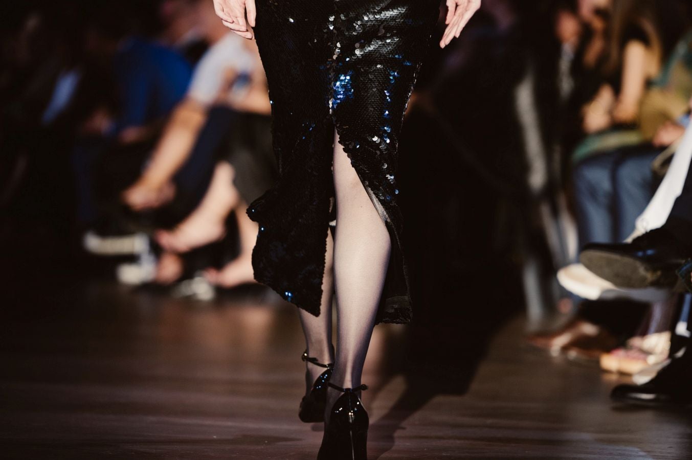 Desfile de Nicolás Montenegro en el Museo Balenciaga