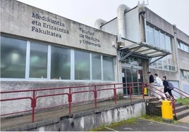 UPV y el Gobierno Vasco acuerdan ampliar en 40 más las plazas para estudiar Medicina en euskera