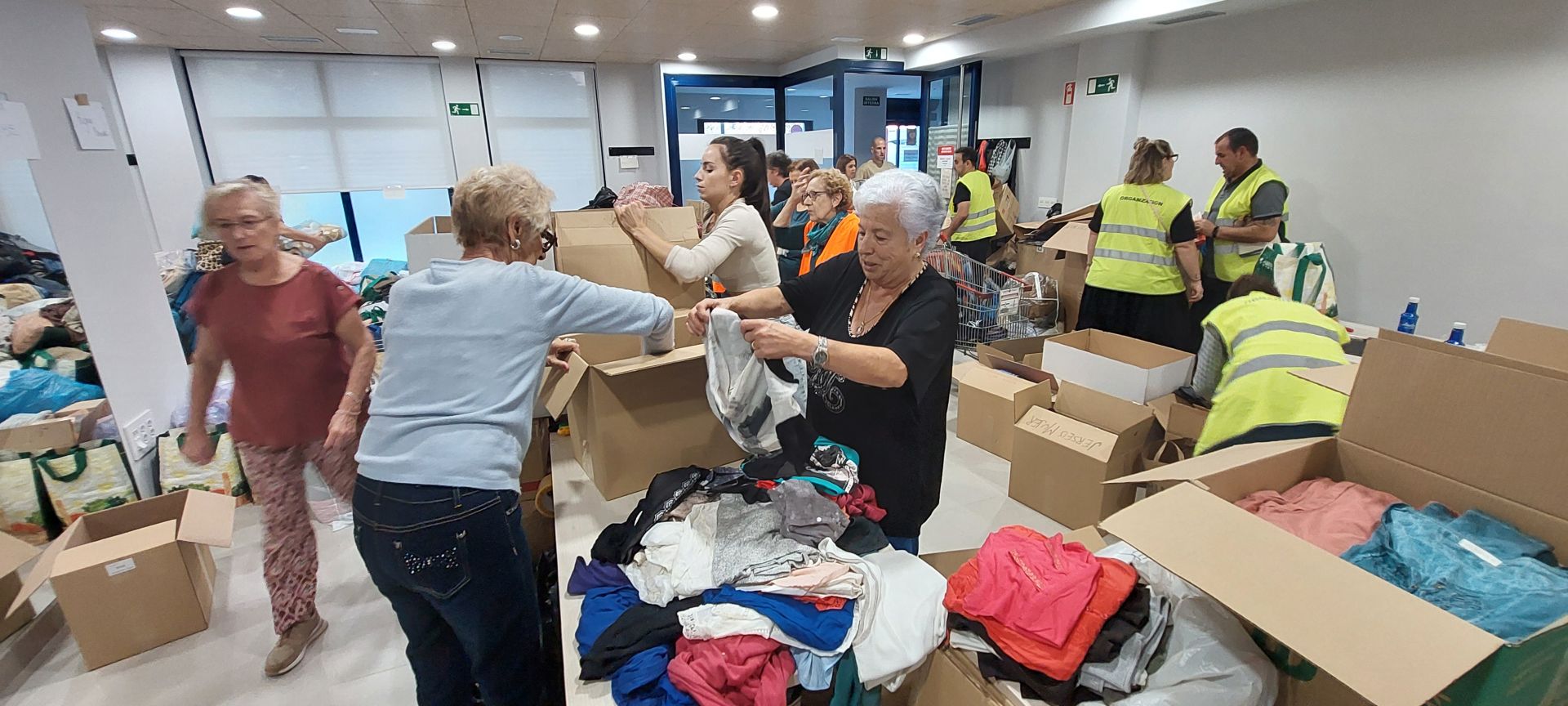 Irun se vuelca con los damnificados por la DANA