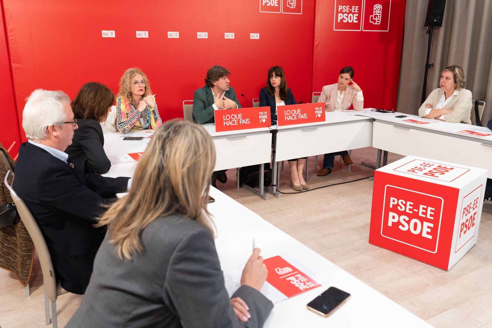 Eneko Andueza ha presidido este lunes un encuentro con los alcaldes socialistas y representantes del PSE en las instituciones forales.