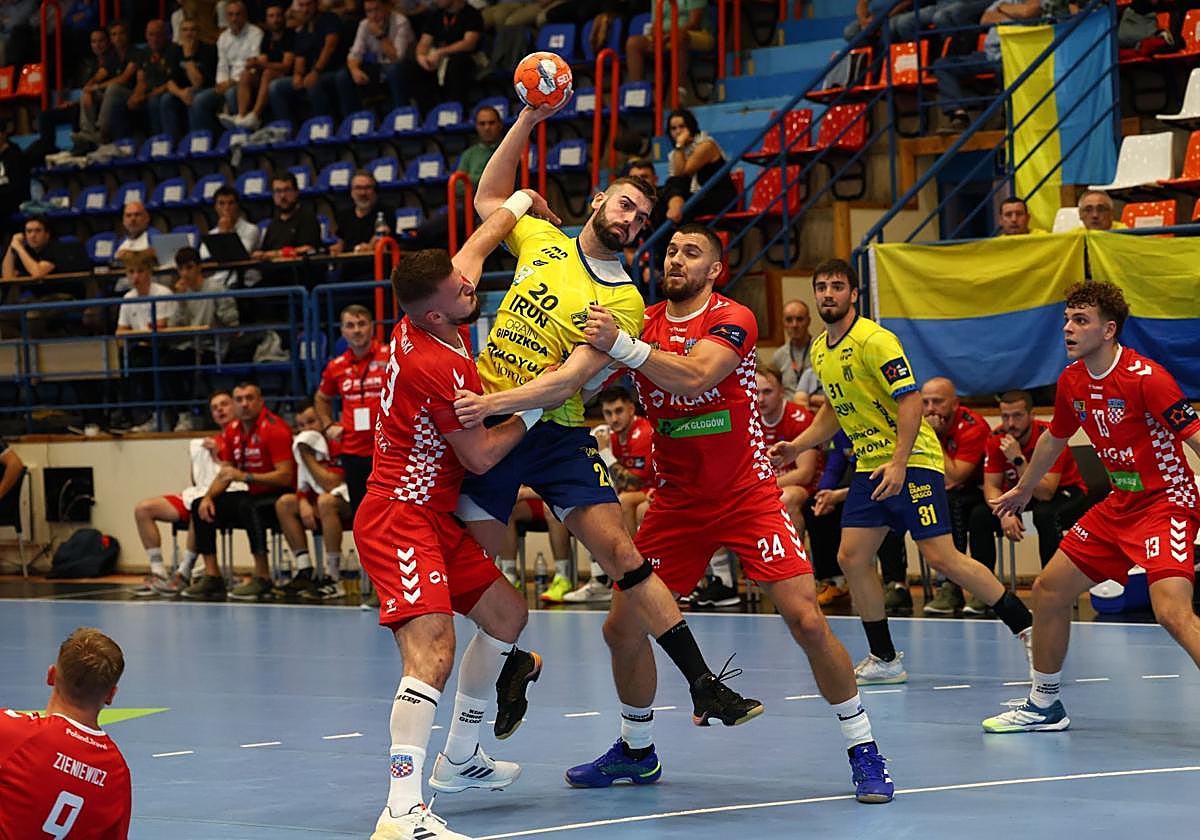 El griego Theodoros Boskos jugará contra Georgia e Islandia.