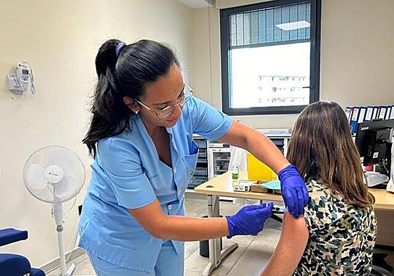 Osakidetza amplía desde hoy a toda la población la vacunación frente a la gripe