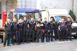 Parte de la delegación tolosarra que partió ayer para la zona afectada por la Dana.