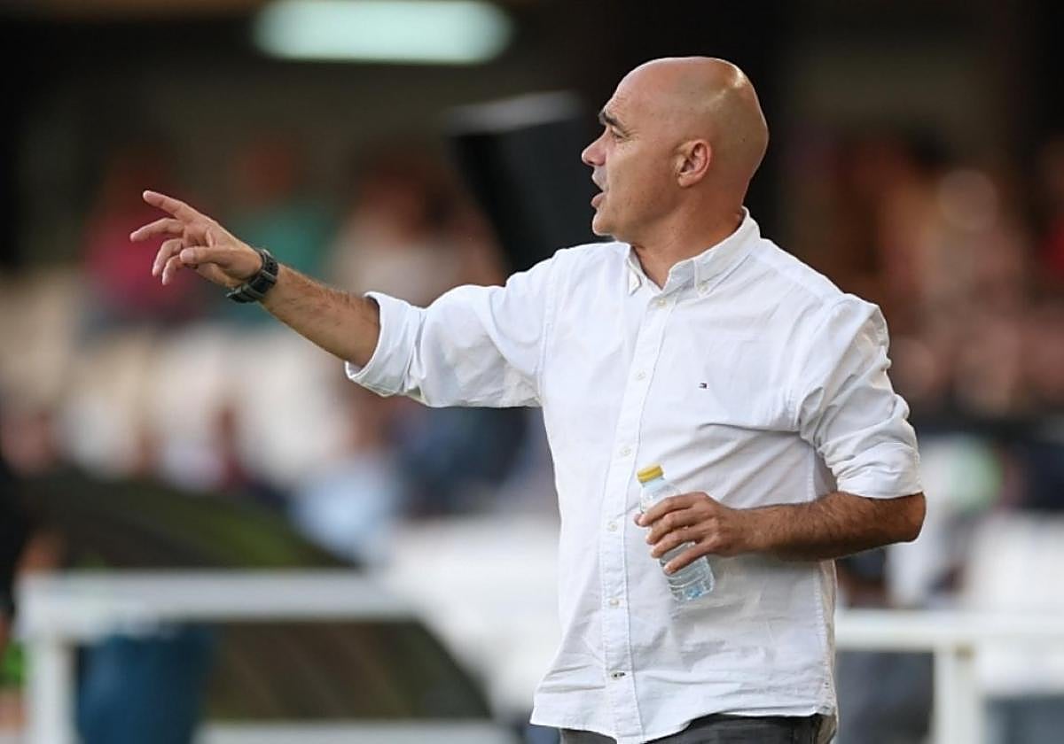 Óscar Gilsanz, en su partido de debut contra el Cartagena.