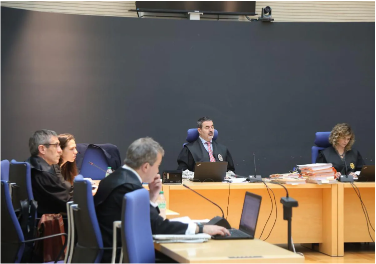 Un momento del juicio que se está celebrando en Donostia.