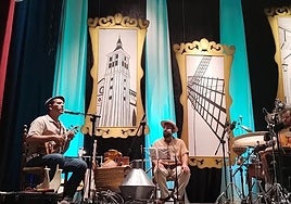 El trío presentará música de raíz étnica soportada en variedad de instrumentos