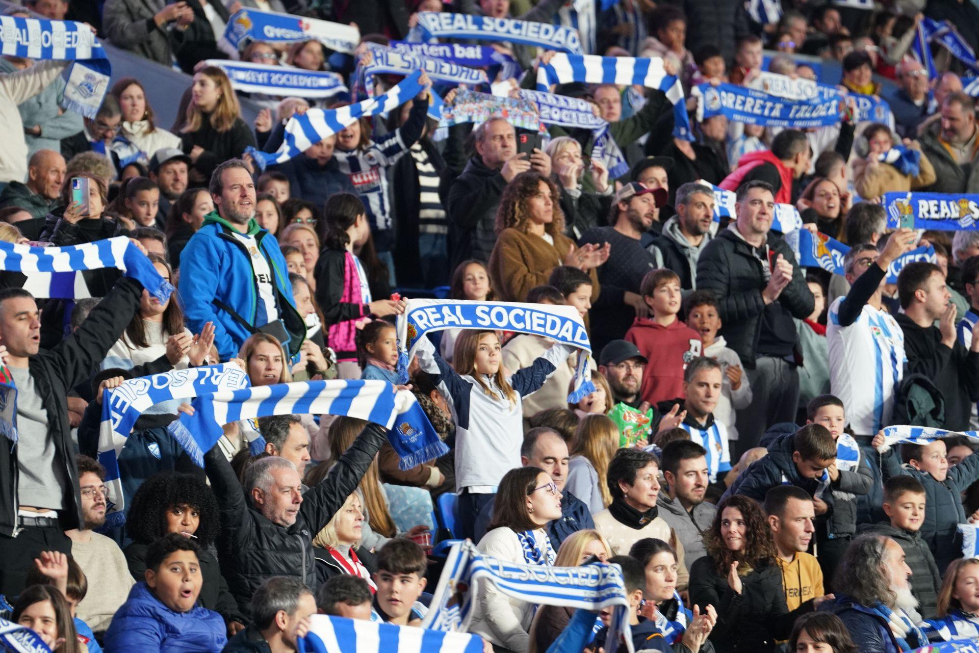 Las imágenes de la victoria de Real Sociedad ante el Athletic en Anoeta