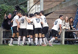 En Irun los zarauztarras se quedaron sin poder festejar ningún gol.