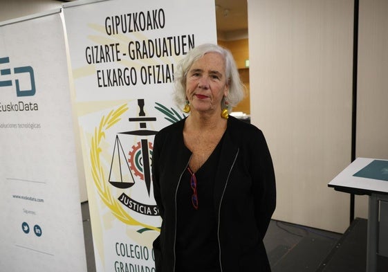 Garbiñe Biurrun intervino ayer en las XII Jornadas Laboralistas del Colegio de Graduados Sociales de Gipuzkoa