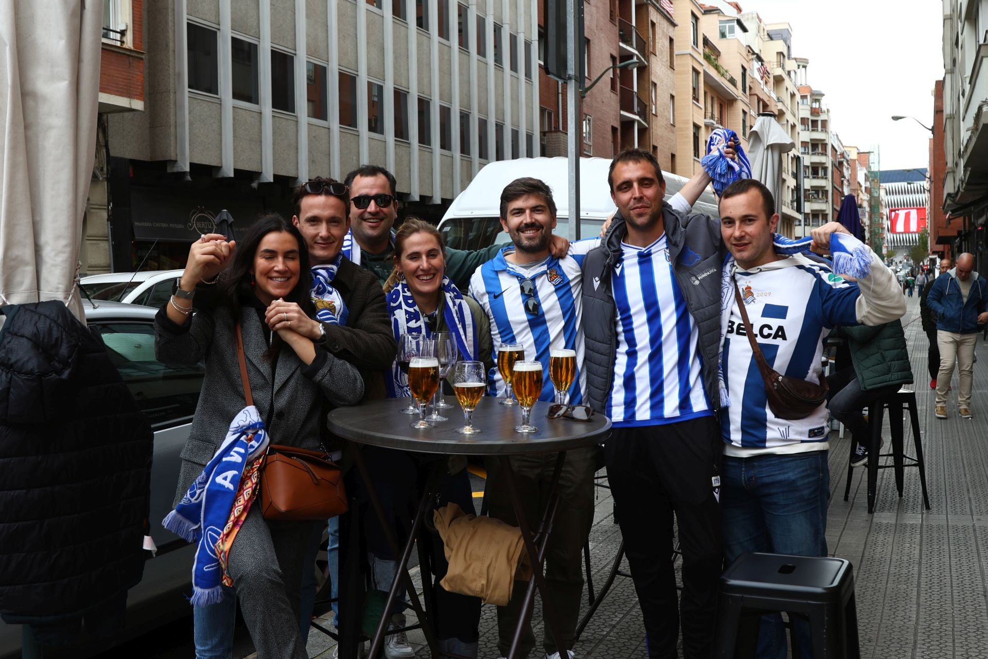 Ambiente de lujo horas antes de la previa