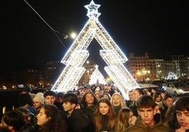 Encendido de luces de Navidad en San Sebastián, durante la primera semana de diciembre.