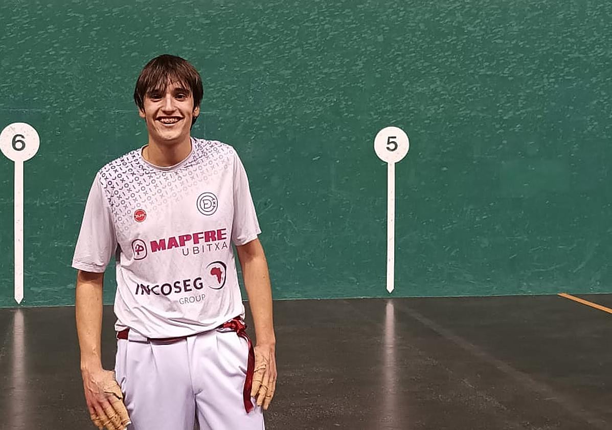 El cadete Liher Gil compite en Zestoa para retener el liderato y clasificarse directo a octavos de final.