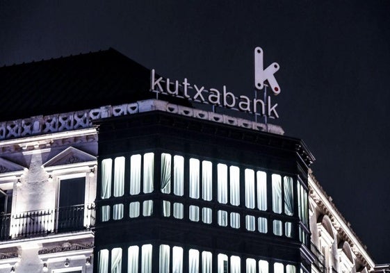 Sede de Kutxabank en la Gran Vía de Bilbao