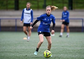 Arene Altonaga en un entrenamiento en Unbe.