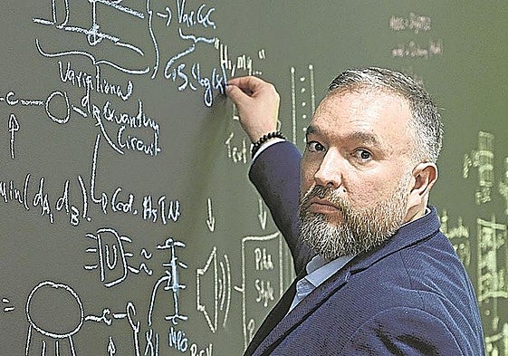 «A la creatividad hay que provocarla», asegura el científico.