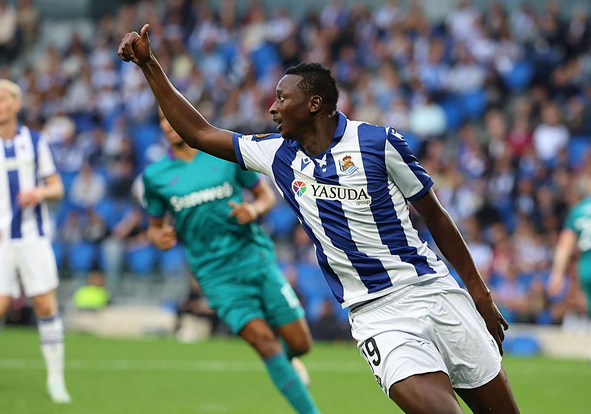 El '19' de la Real Sociedad no está disfrutando de minutos.