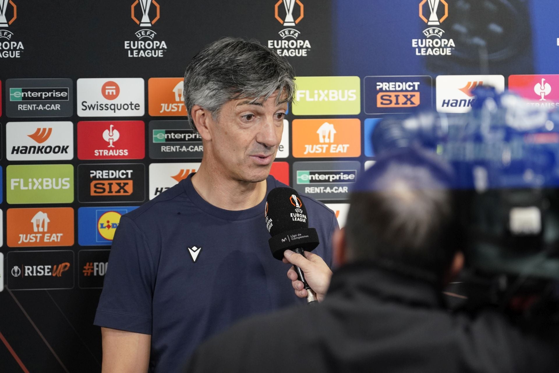 Imanol: «Hasta última hora no sabremos si podremos contar con Zubimendi o Barrenetxea»