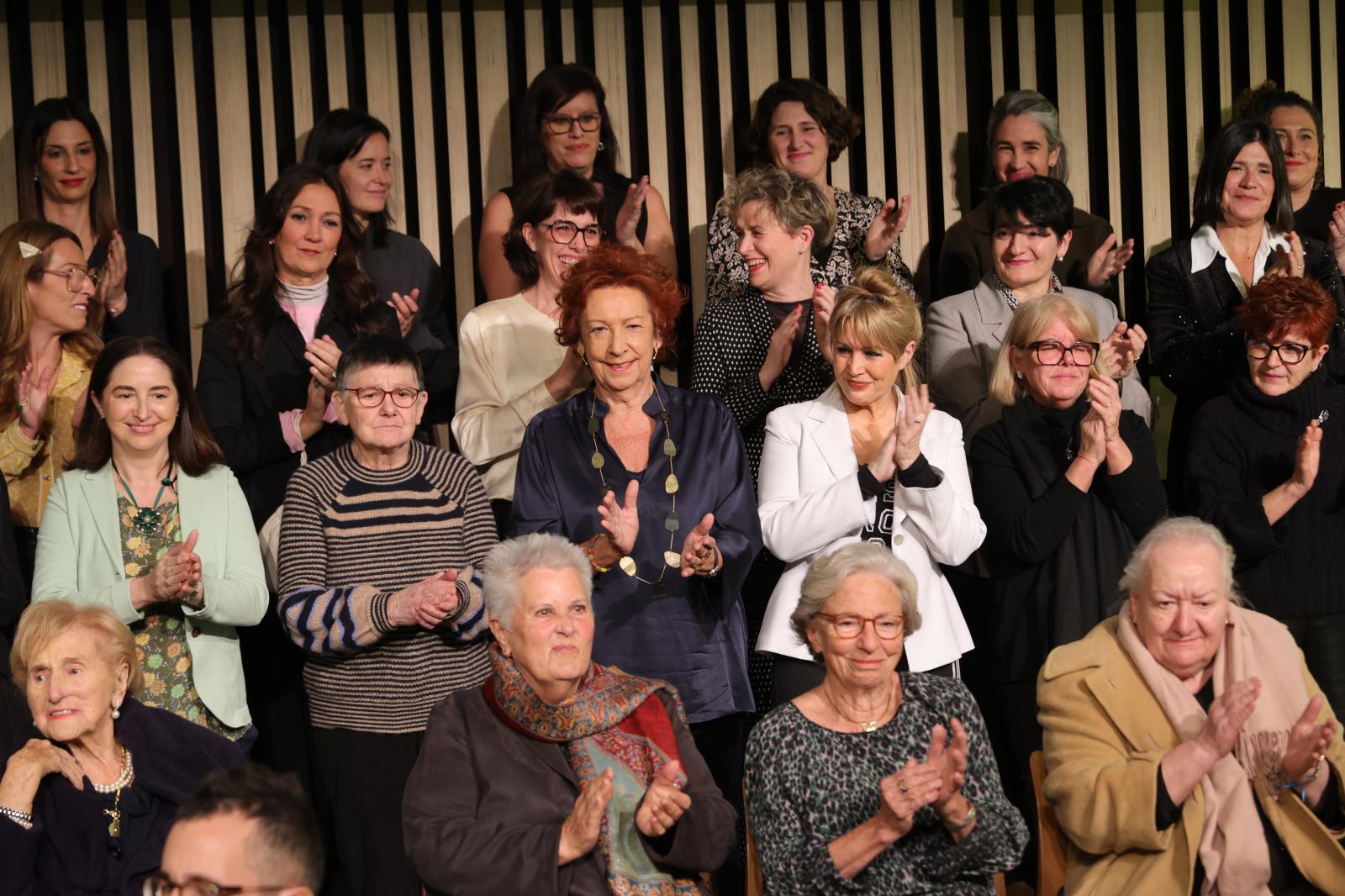 Presentación del libro &#039;Mamia (Esencia)&#039;