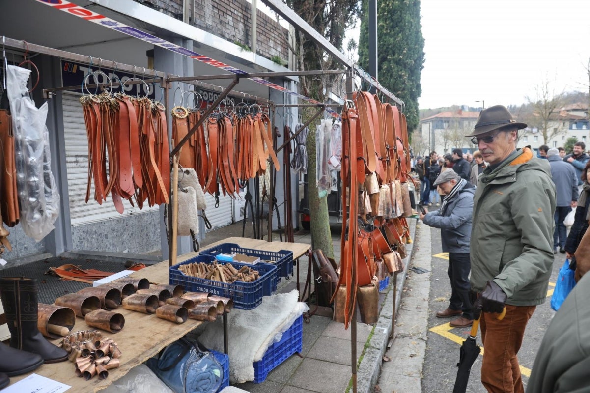 Gran ambiente en la feria de Santa Lucía