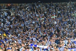 La afición de la Real, en el Olímpico durante la eliminatoria ante la Roma