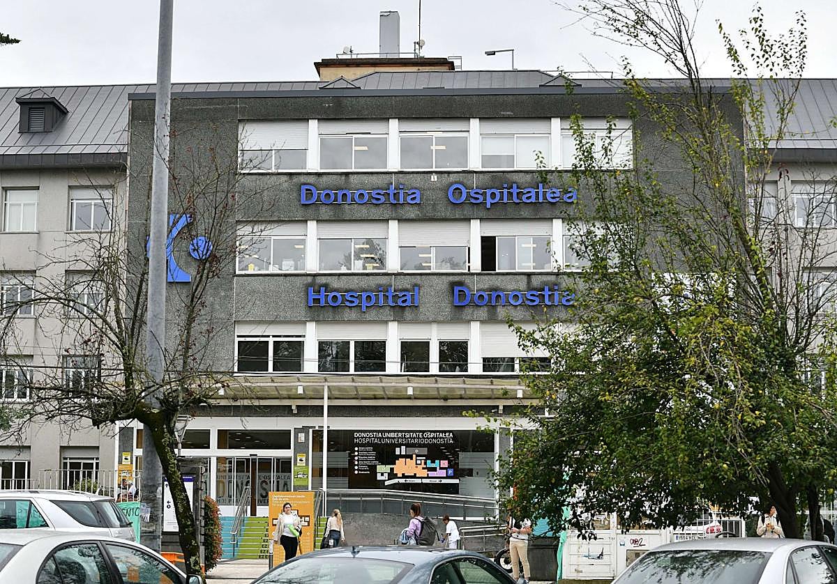 Osakidetza baja a 52 días la lista de espera para una operación