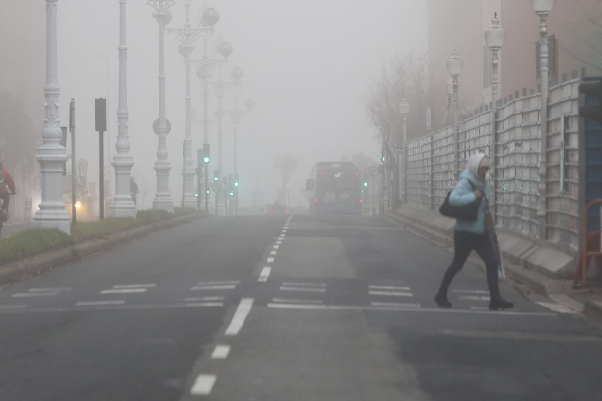 Gipuzkoa amanece bajo una densa niebla