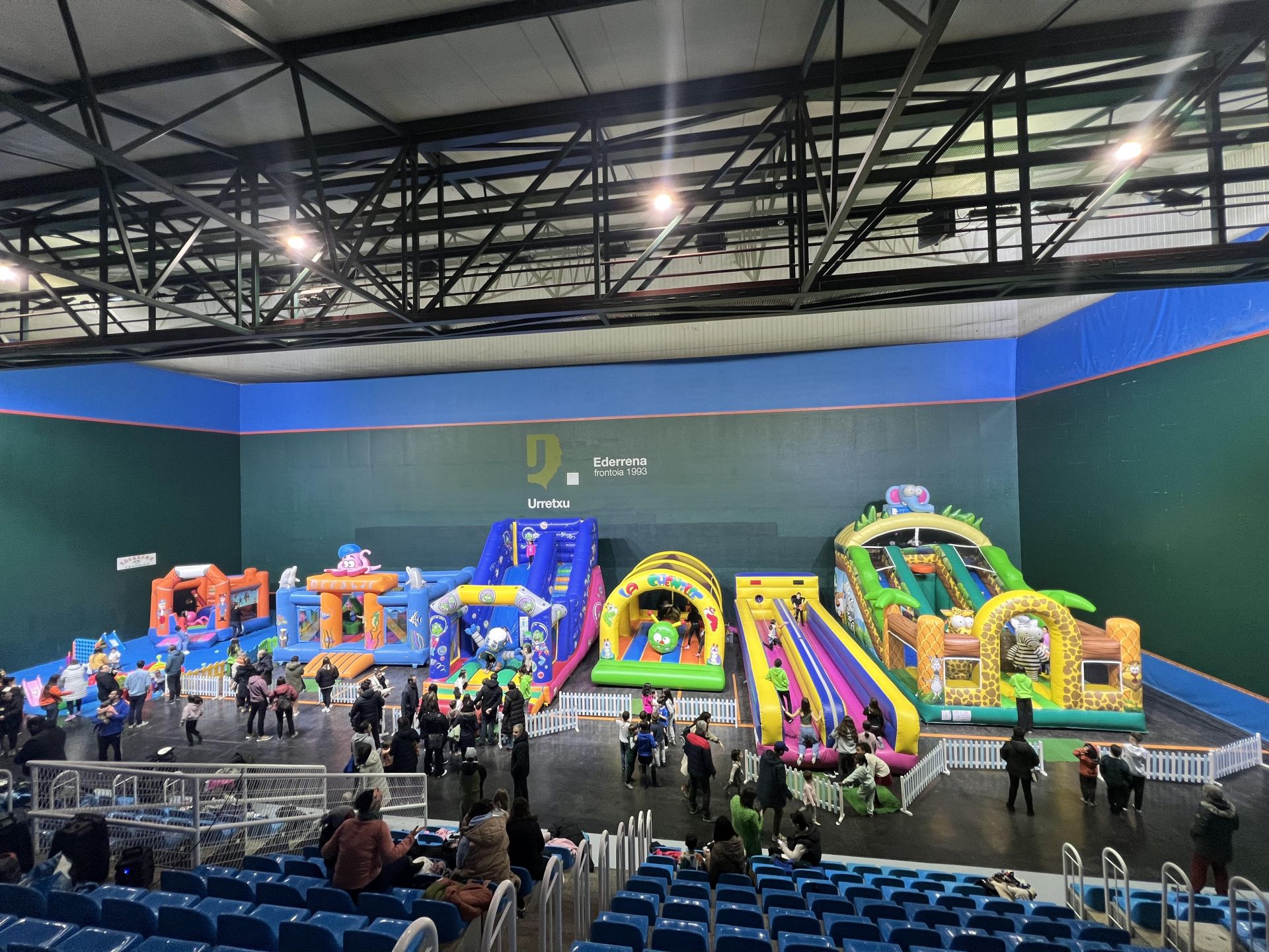 El Parque Infantil de Navidad en el Ederrena.