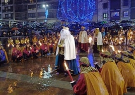 'La adoración' volverá a ser una de las escenas más emotivas en la llegada de los Reyes Magos a la plaza.