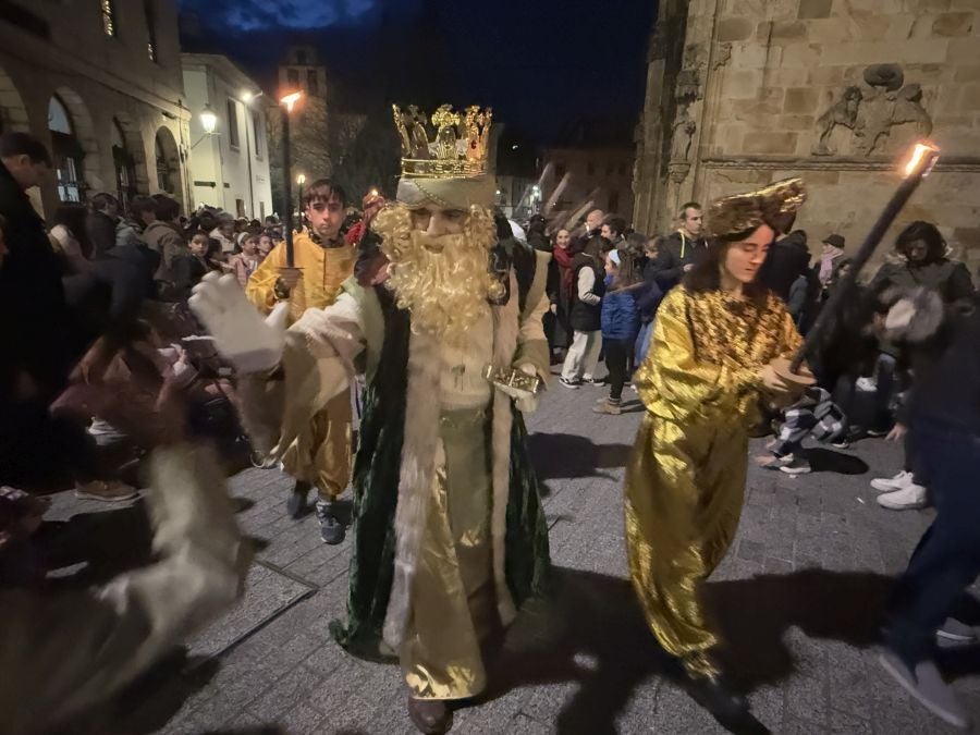 Los Reyes dejan su magia en Oñati