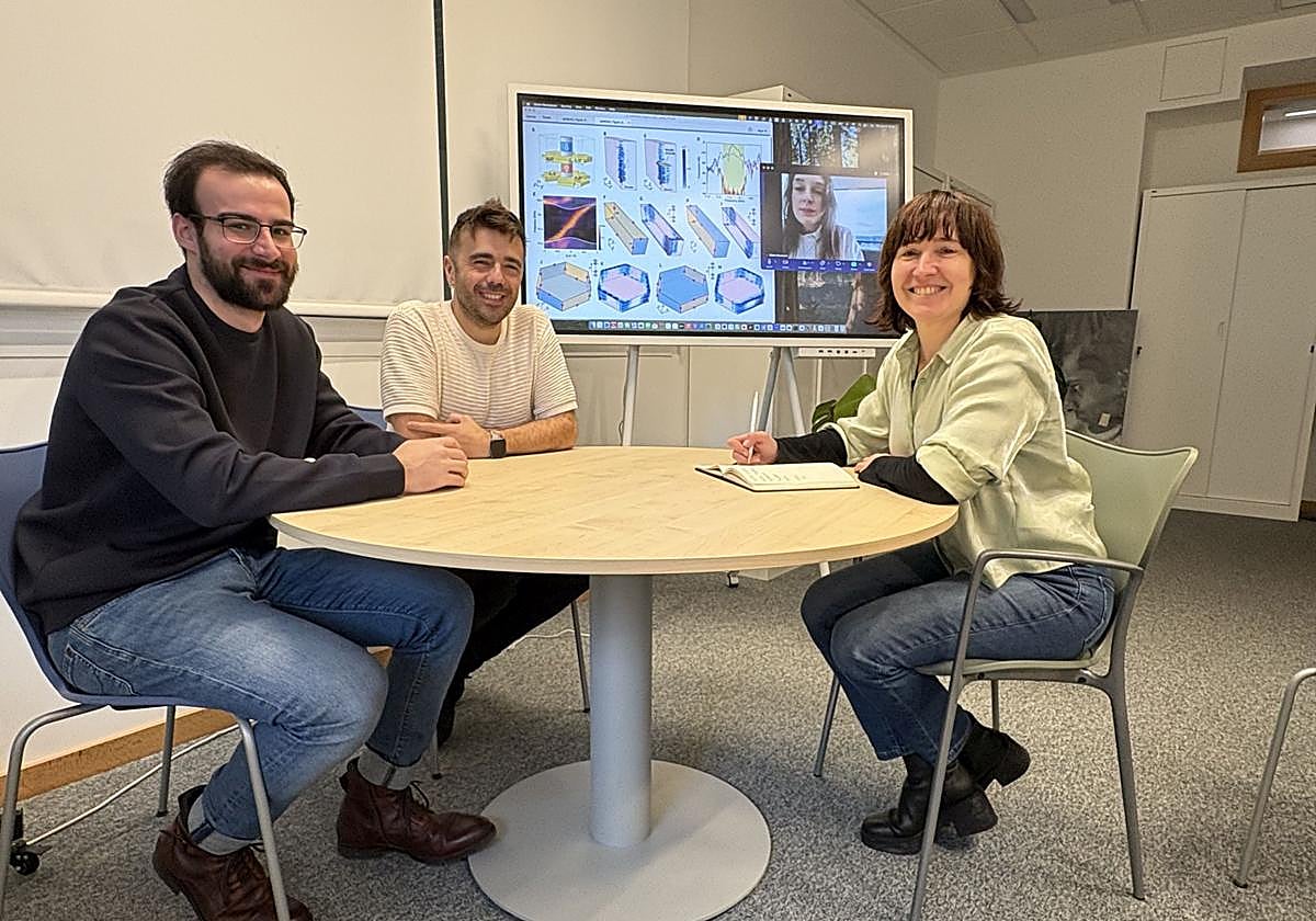 Antonio Morales, Aitzol García-Etxarri, Maia García y Chiara Devescovi (en pantalla)