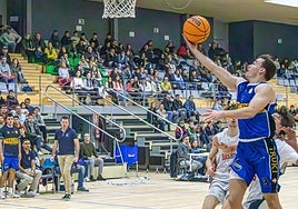 Imagen correspondiente a un partido de Iruki Take en esta temporada.