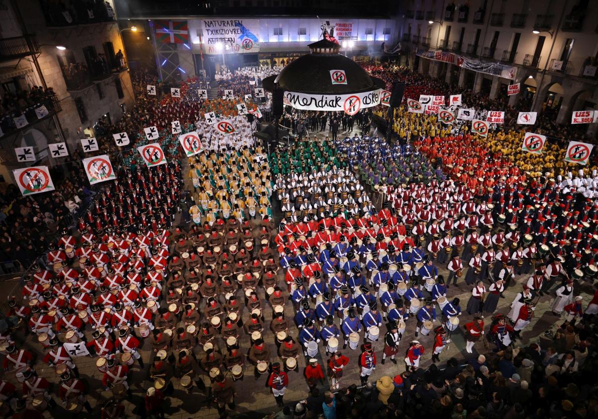 Los tambores y barriles ya se escuchan en Azpeitia