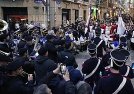 Esperanza anima la Parte Vieja
