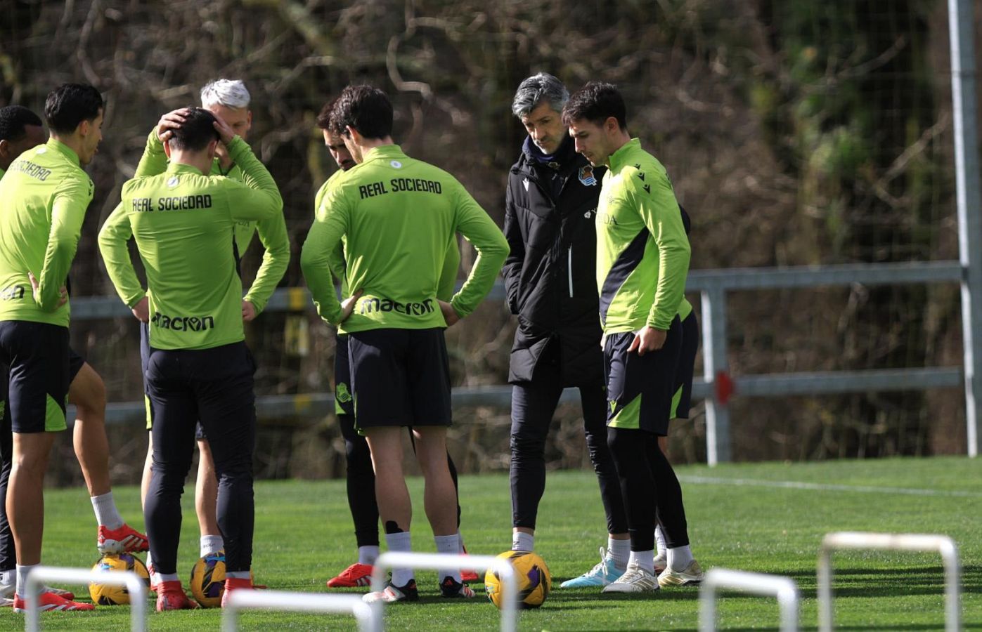 Imanol, con casi todos disponibles ante Osasuna