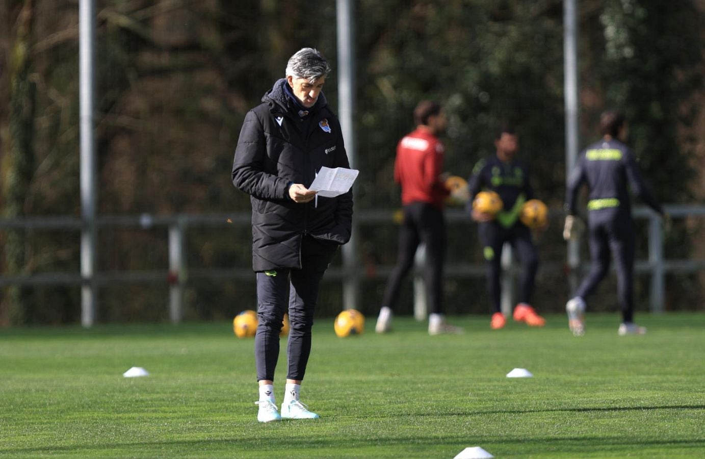 Imanol, con casi todos disponibles ante Osasuna