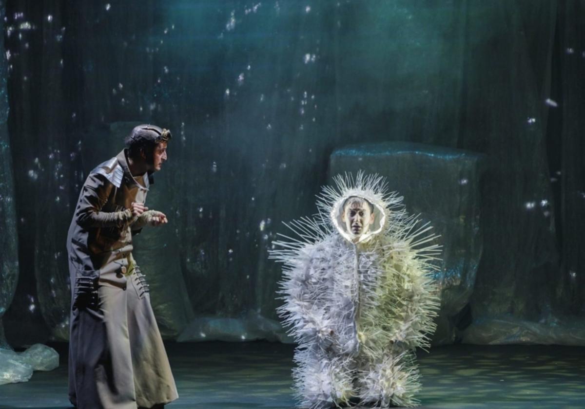 Una escena del espectáculo de teatro 'Nire beldurrik maiteenak'.