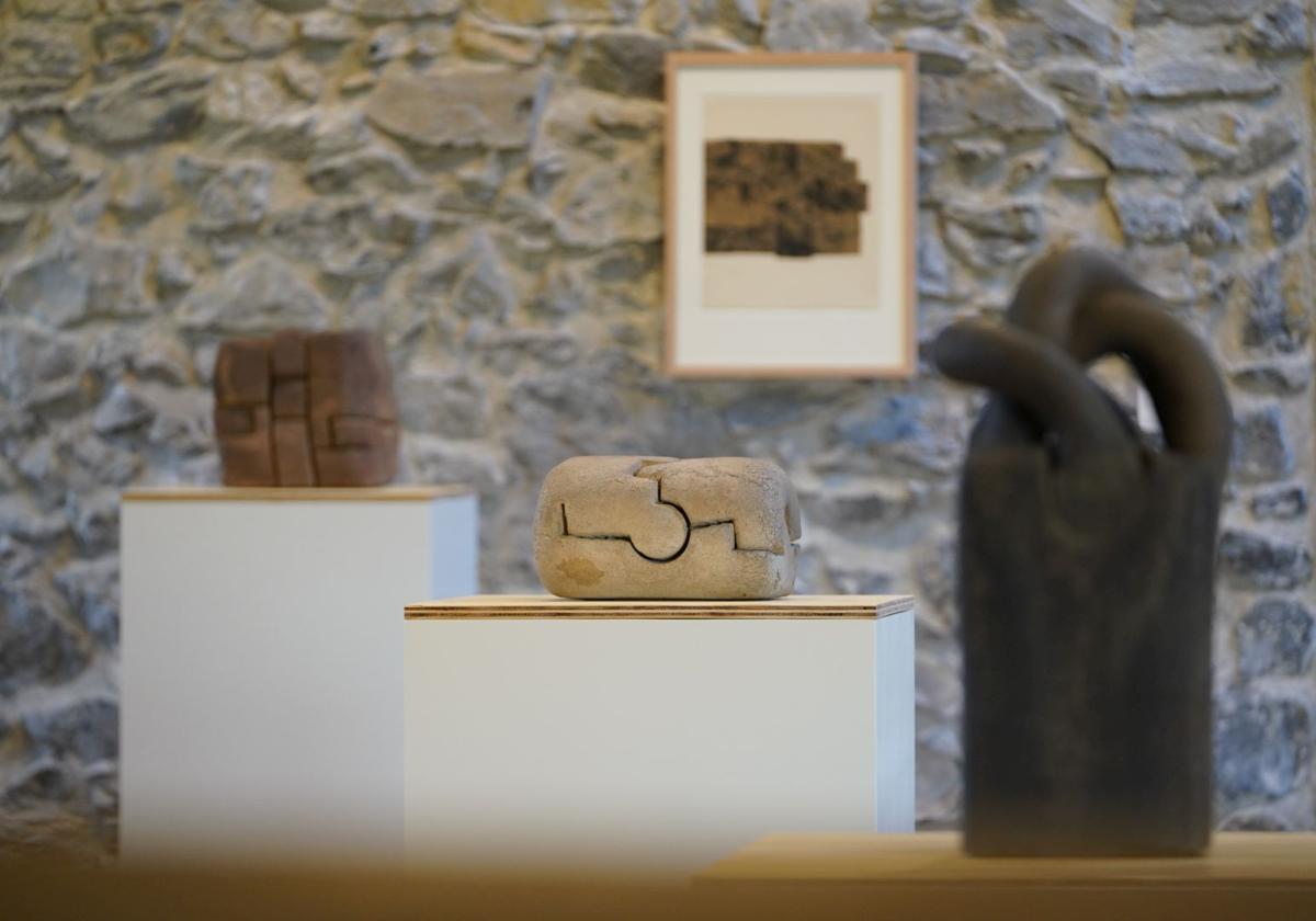 Exposición &#039;Harri, Lurra, Huts&#039; en Chillida Leku