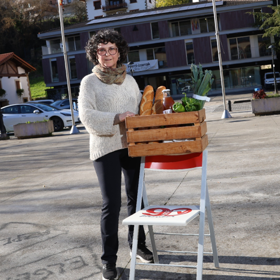 «Tabernarekin batera, herriko topagune nagusia gara»