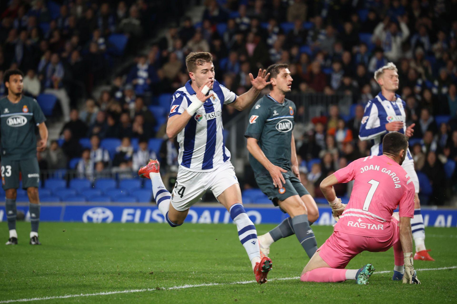 Las mejores imágenes del Real Sociedad - Espanyol