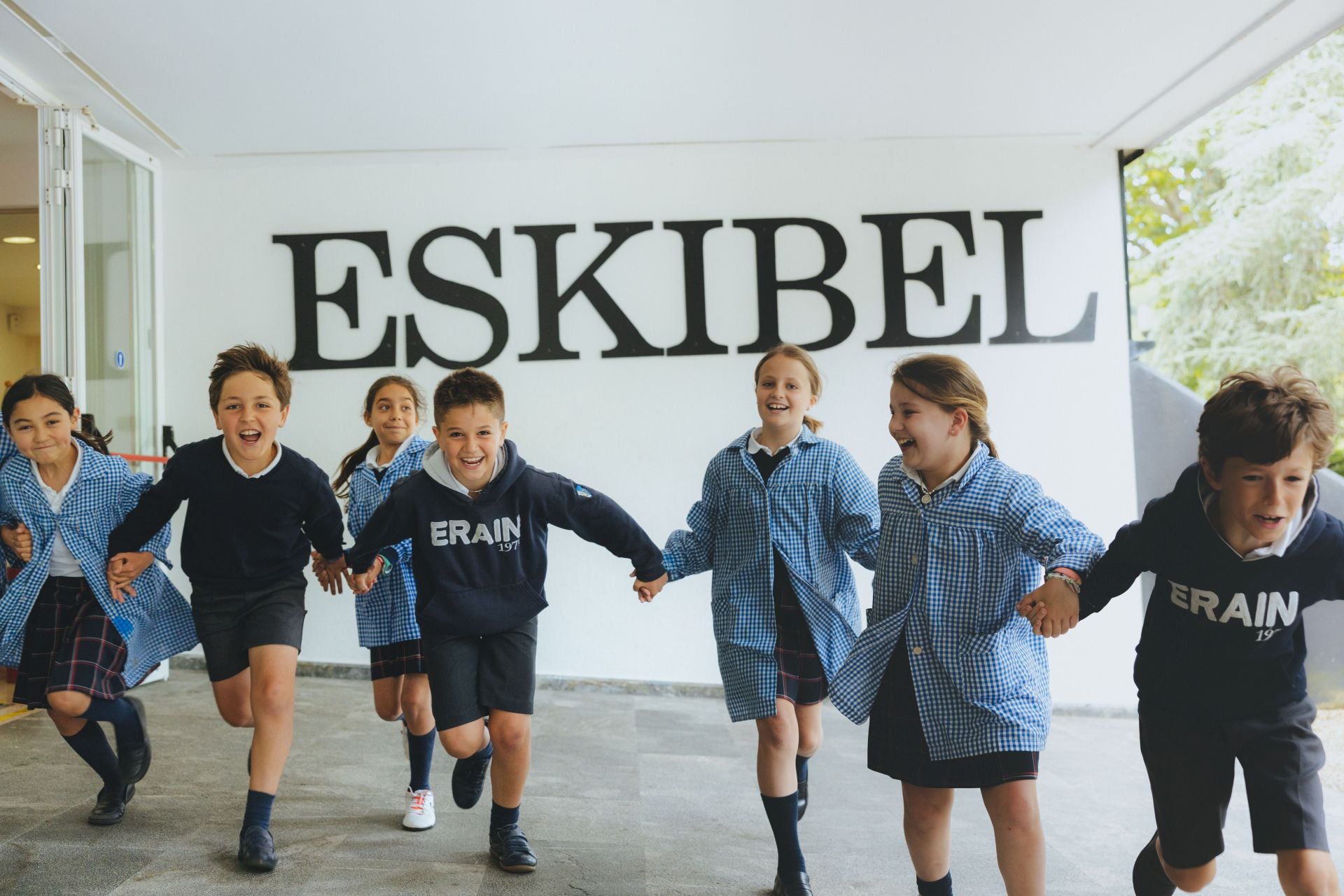 Ezagutu Eskibeleko ikasleak