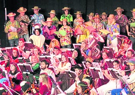 Banda y Orquesta junto a Aritzeta y Kulunka más actores aficionados e invitados ponen en pie el popular Concierto de Carnaval.