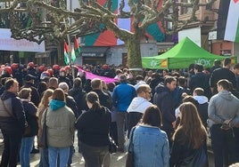 Vox instala una carpa «informativa» en el centro de Errenteria
